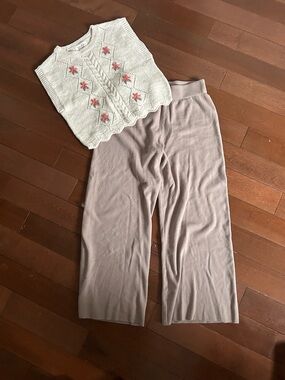 Cream Knit Floral Sweater Vest Set with matching cropped knit pants
